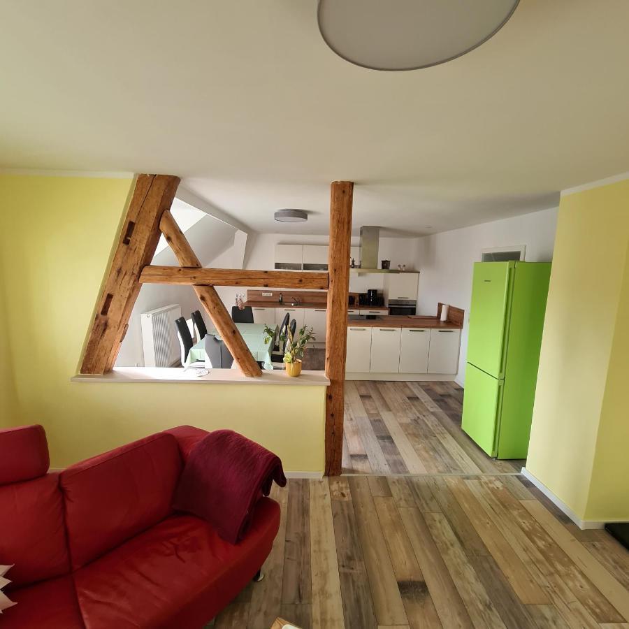 Gaestezimmer Treuen - Bed & Breakfast Buitenkant foto
