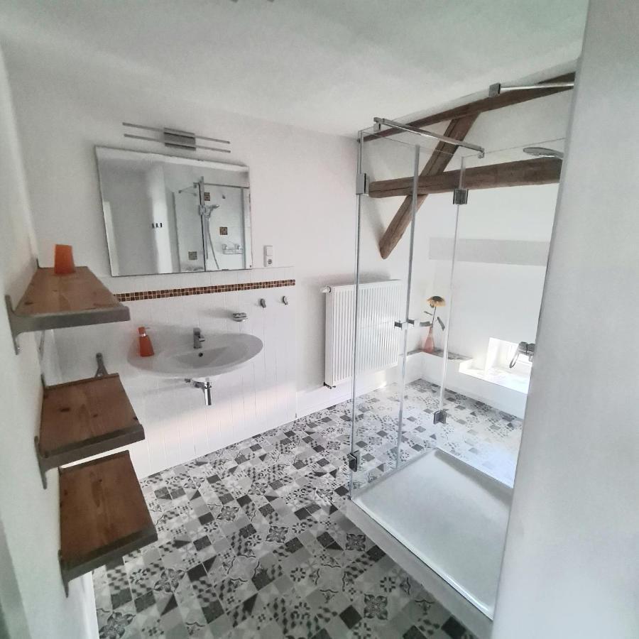 Gaestezimmer Treuen - Bed & Breakfast Buitenkant foto